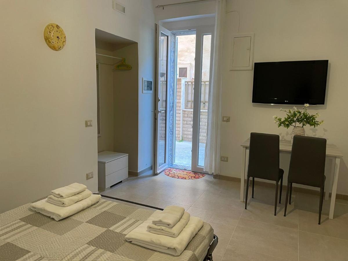 Ap Apartment - In Centro! Gallipoli Bagian luar foto